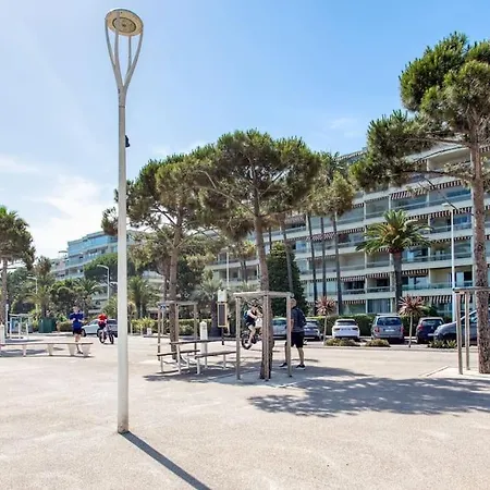 Apartment C4 - 1 Bdr Facing Sea & - Parking, Tennis & Wifi *