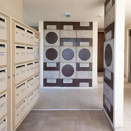 C4 - 1 Bdr Facing Sea & - Parking, Tennis & Wifi Apartment